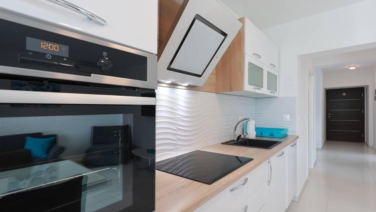 Apartmani "Villa Barbara" Новалья Экстерьер фото
