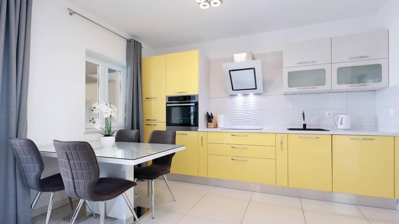 Apartmani "Villa Barbara" Новалья Экстерьер фото