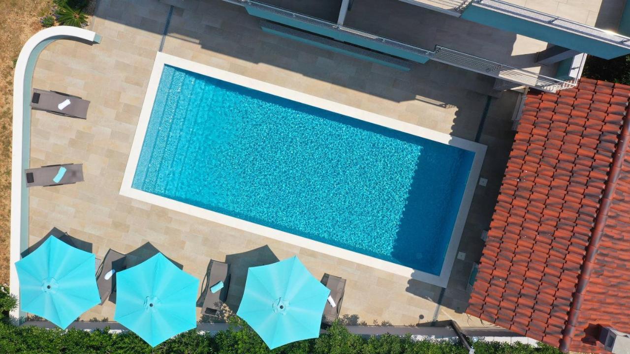 Apartmani "Villa Barbara" Новалья Экстерьер фото
