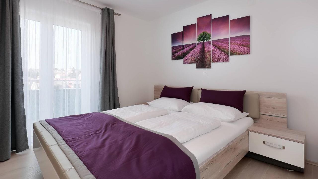 Apartmani "Villa Barbara" Новалья Экстерьер фото