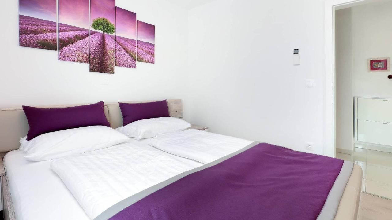 Apartmani "Villa Barbara" Новалья Экстерьер фото