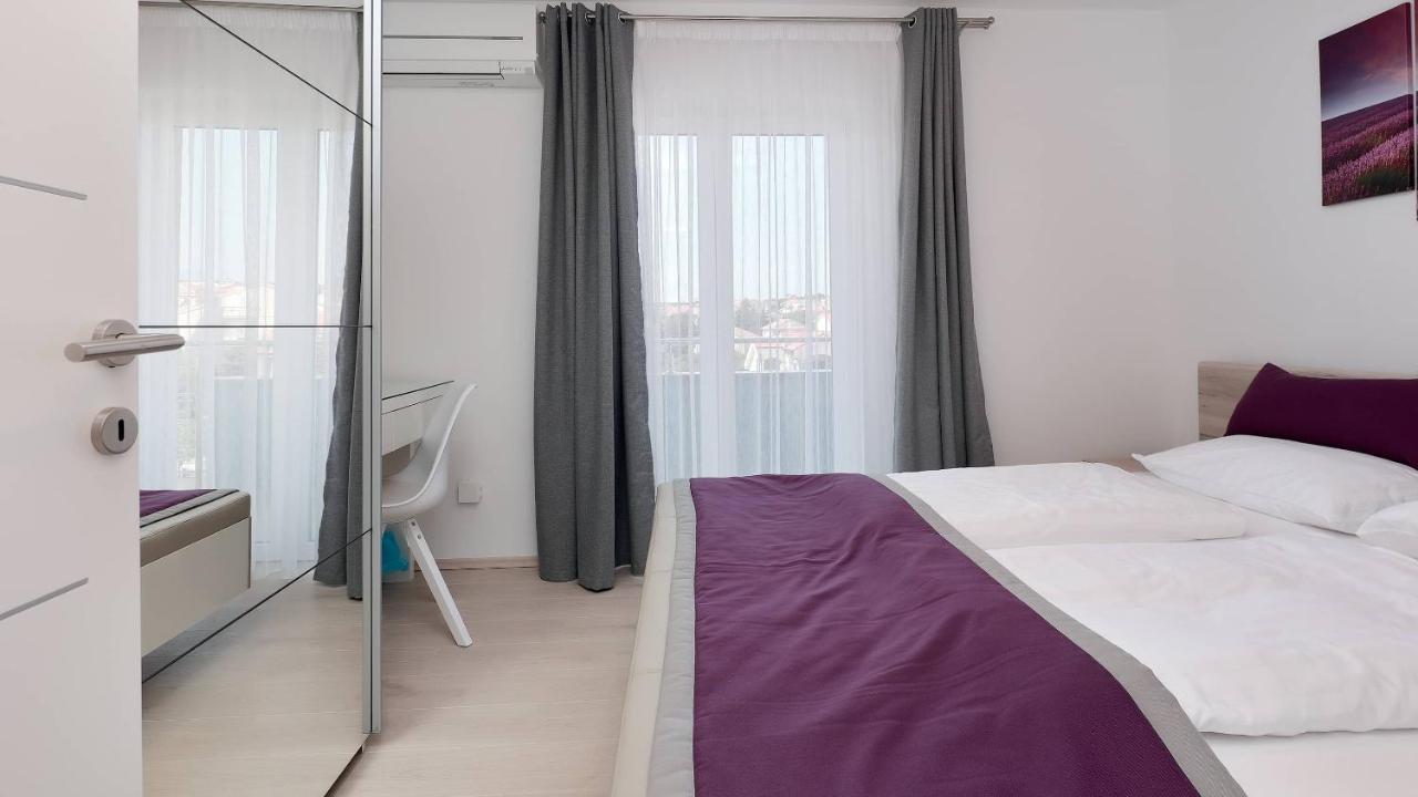 Apartmani "Villa Barbara" Новалья Экстерьер фото
